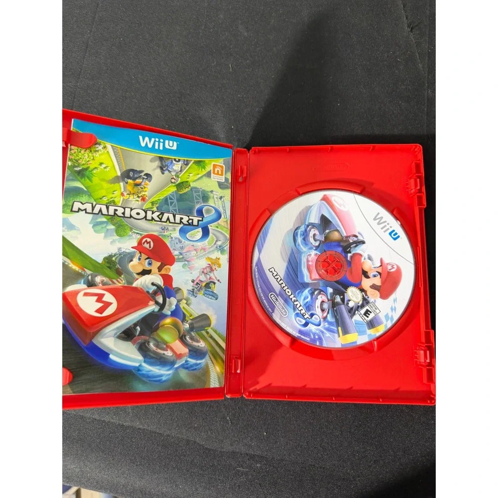 Nintendo Mario Kart 8 Wii U Standard Edition Red Case‎ Excellent Racing Game